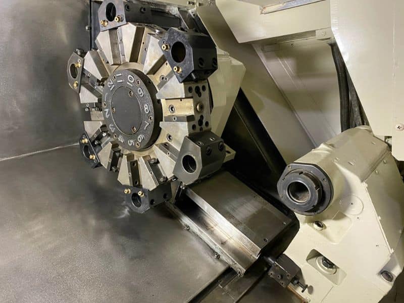 Máy CNC cũ Okuma LB200