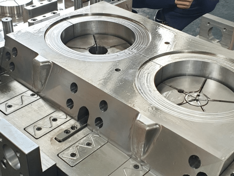 Gia công khuôn mẫu chất lượng