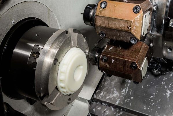 Gia công CNC chi tiết nhựa
