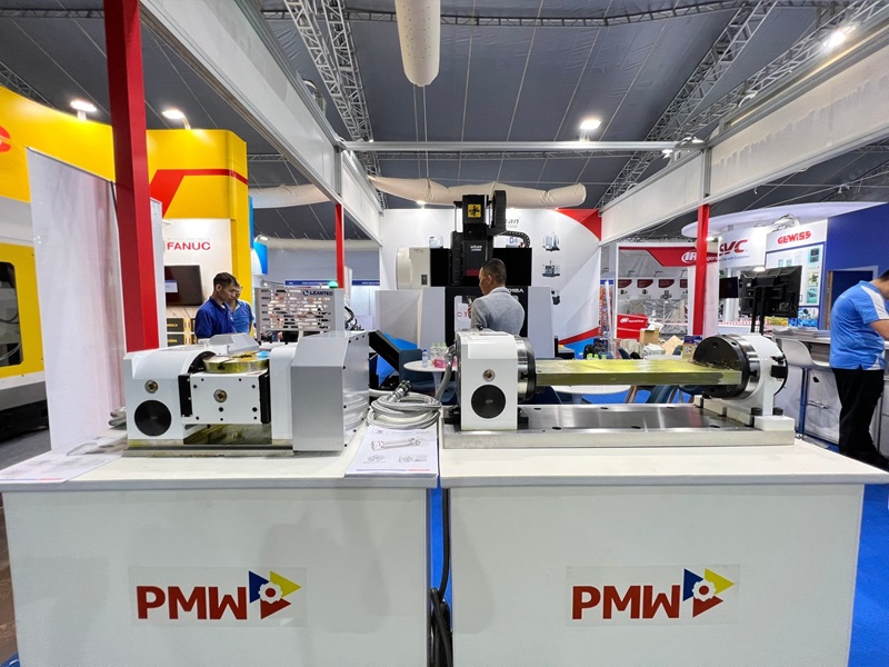 Sản phẩm trục thứ 4 & thứ 5 mang tên thương hiệu PMW